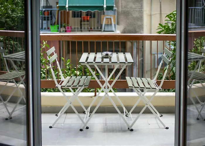 Astrea 1- Bedroom Apartment In Athens
